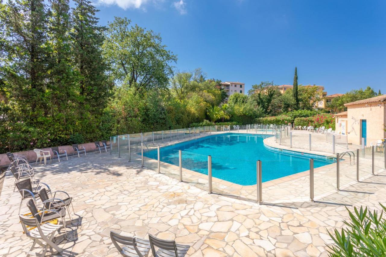 Joli 32m² Piscine Parking Wifi